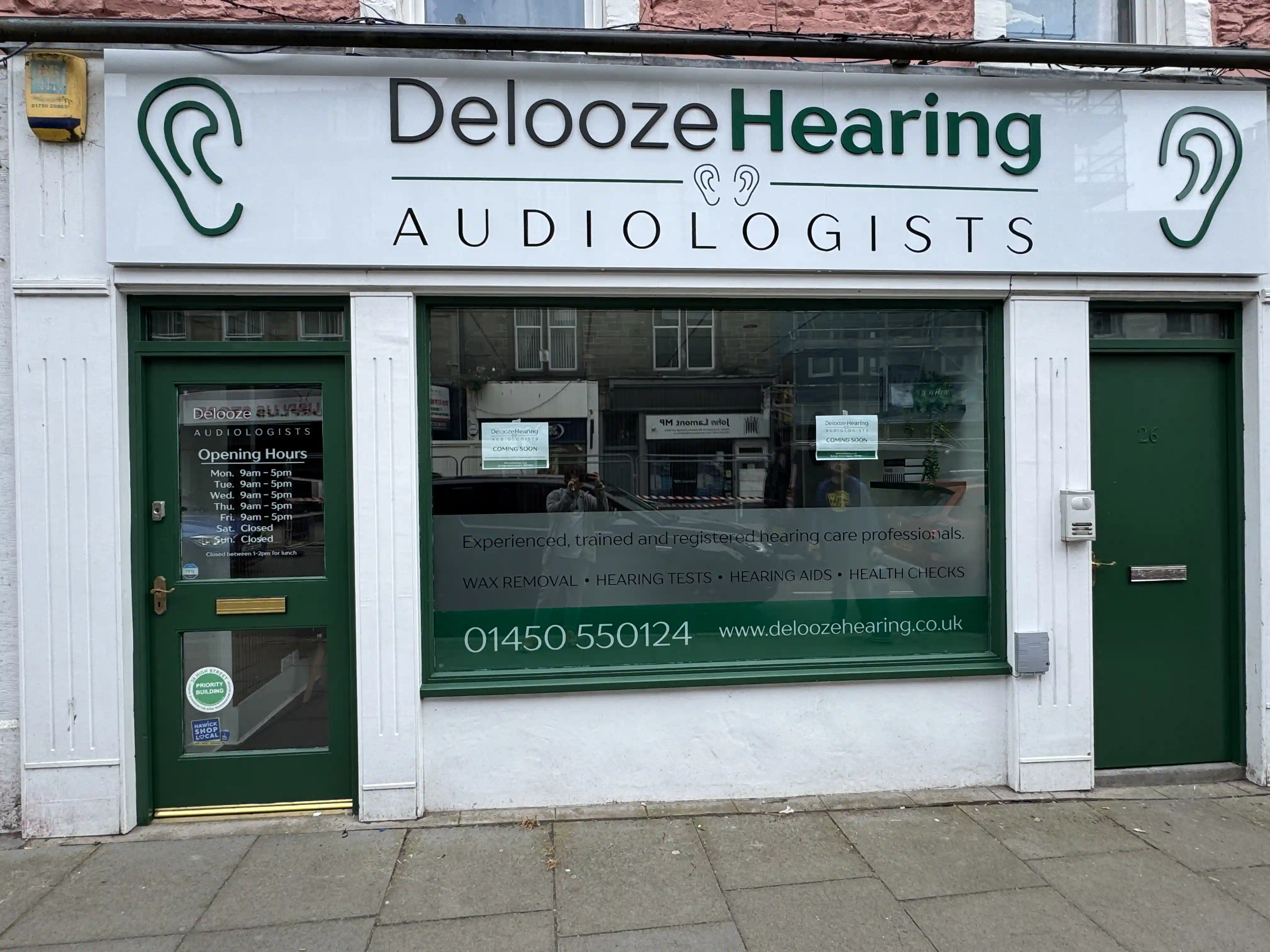Alex Delooze, HCPC registered audiologist at Delooze Hearing clinic in Hawick